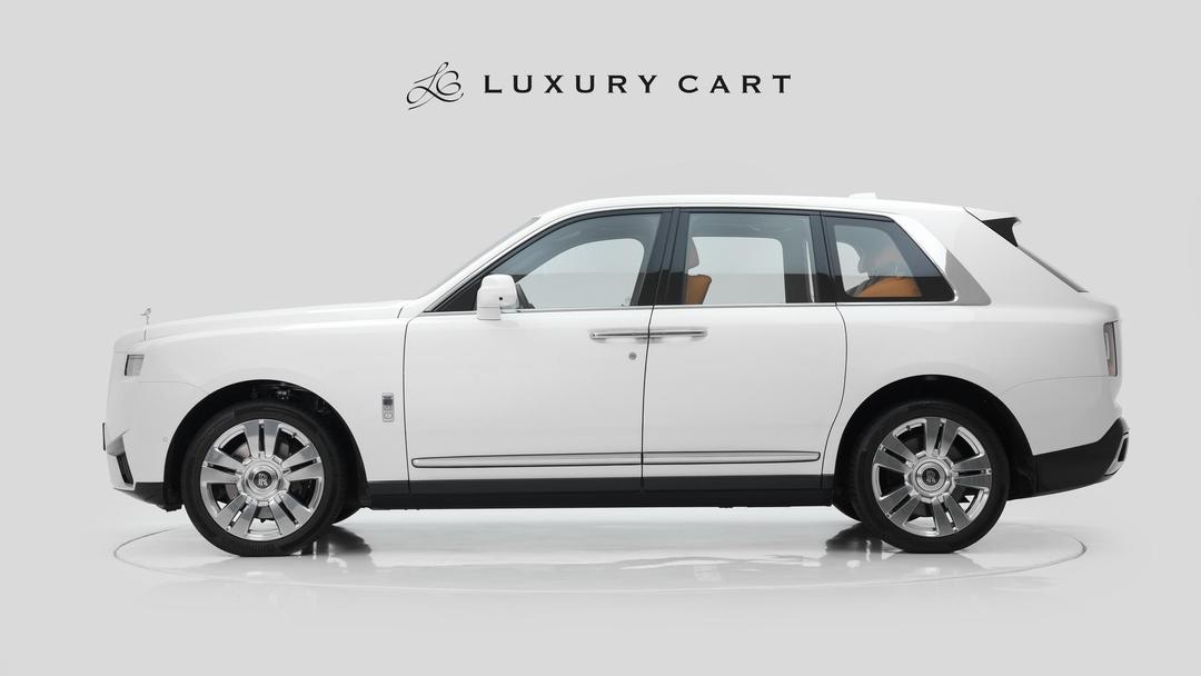 Rolls Royce Cullinan SUV